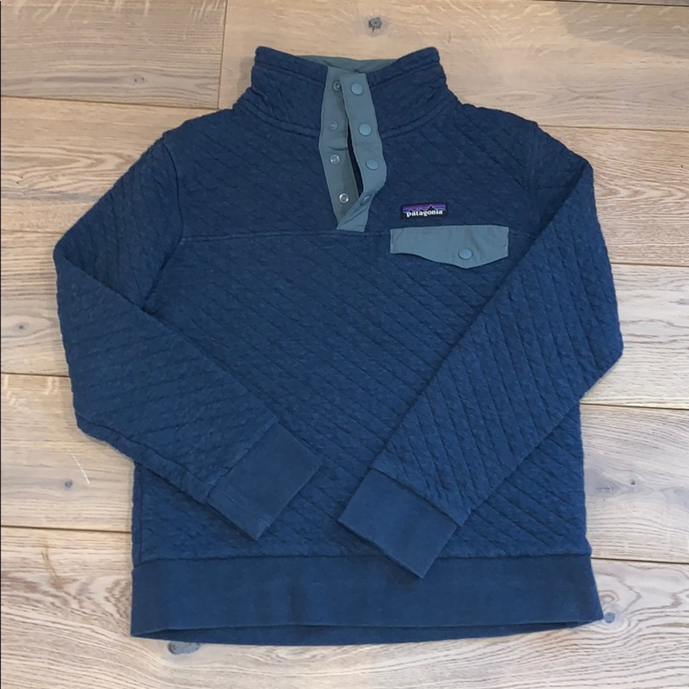 Patagonia quilted pullover